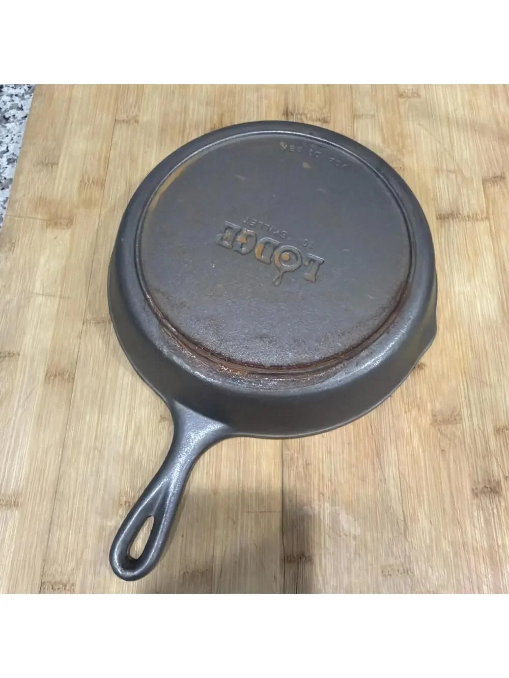Vintage Three Notch Lodge 8SK Cast Iron Skillet USA D2 8SK 10 1/2